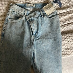 Abercrombie 90’s Straight Jeans